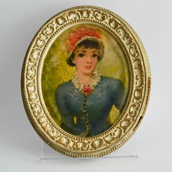 Vintage Gold Ivory Oval Framed Print of Woman Victorian - Picture 1 of 5